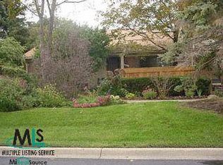 39870 Crosswinds, Novi, MI 48375