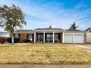 2814 Amberglow Dr, Saint Louis, MO