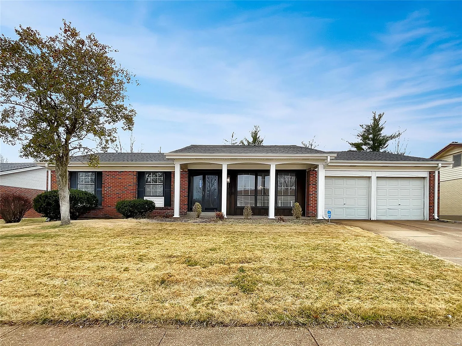 2814 Amberglow Dr photo 1