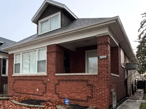 7804 S Paxton Ave, Chicago, IL 60649