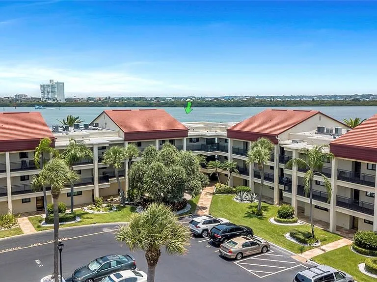868 Bayway Blvd #312 — Photo 4
