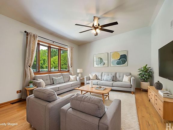 3rd image of 10113 W Crissy Ave