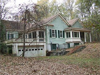 2nd image of 22 Edgewood Dr