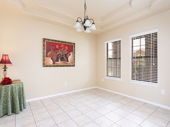 Formal Dining w/step ceiling
