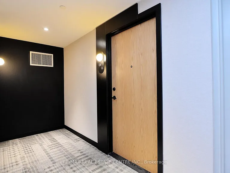 7950 Bathurst St #416 — Photo 20