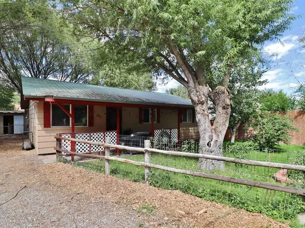 847 S Church Avenue, Olathe, CO 81425