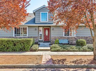 2385 Dahlia Way, Medford, OR 97501