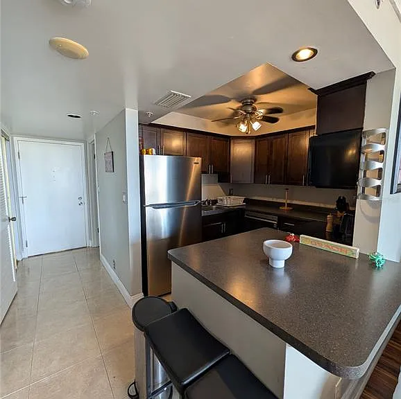 255 Dolphin Point #505 — Photo 19