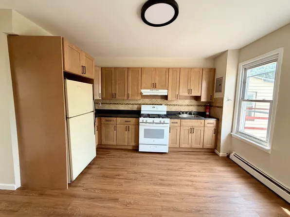 (undisclosed Address), Elizabethport, NJ 07206