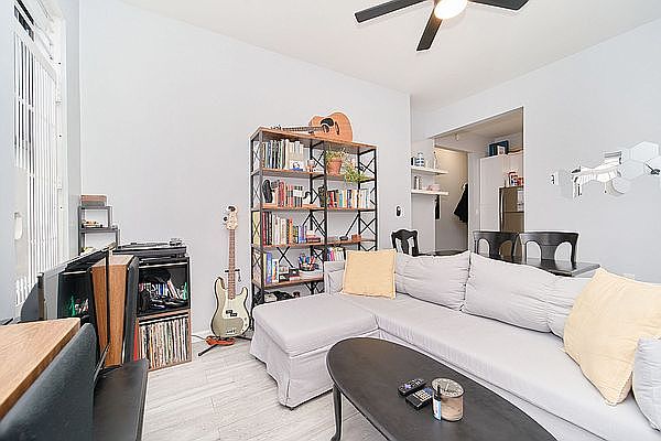 1st image of 627 W 136th St APT 20
