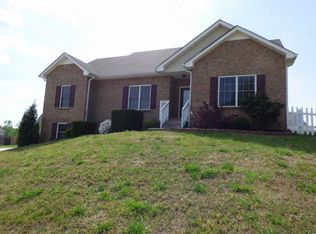 1396 Langdale Ct, Clarksville, TN 37040