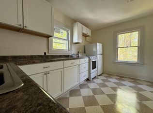 242 Madison Ave #A, Akron, OH 44320