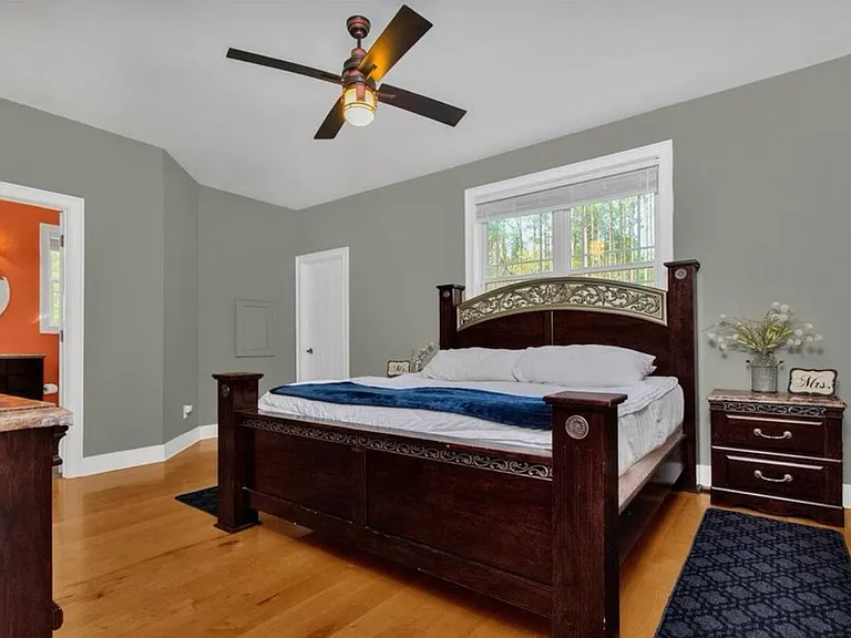 233 Saintsbury Pl — Photo 29