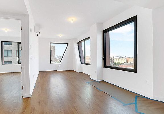 2nd image of 54 Noll St #5256