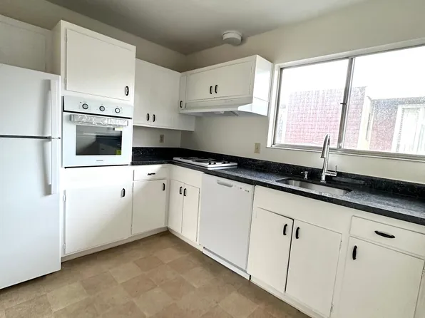 121 Kent Ave #13, Greenbrae, CA 94904