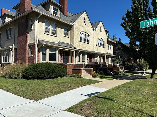 8020 John R St Photo 1