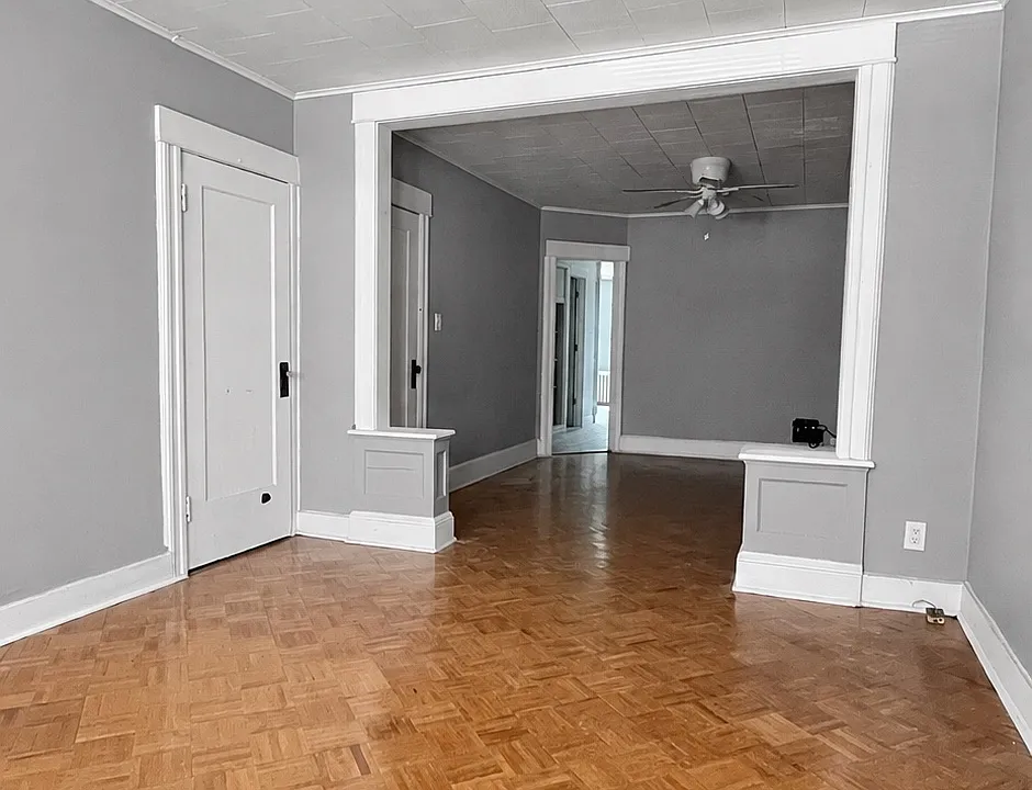 49 Neptune Ave #1