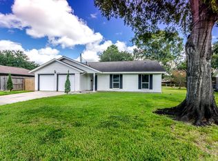 5109 Francis Dr, Pearland, TX 77581