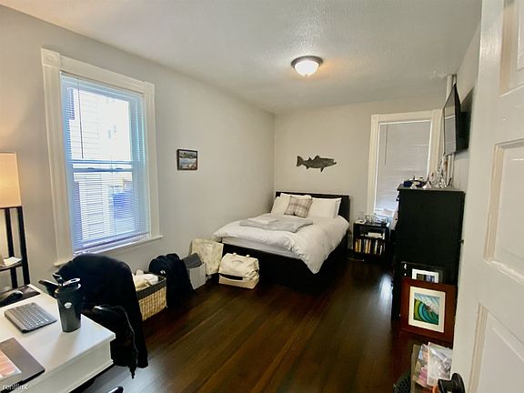 landlord_unit_photo_66339076_9