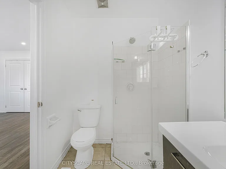 14 Redcedar Cres — Photo 19