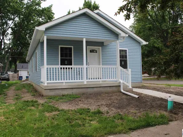 2256 5th Ave, Terre Haute, IN 47807