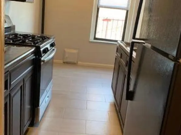 120 E 236th St, Bronx, NY 10470