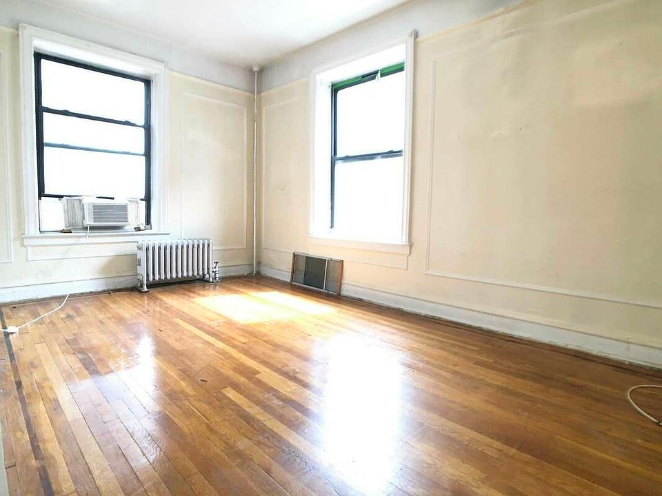 1st image of 11 Midwood St #D4