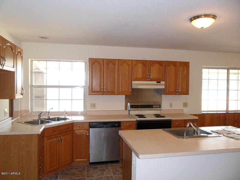 2nd image of 3854 E Vineyard Rd