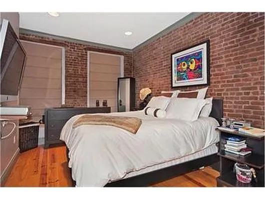 Rented by Douglas Elliman | media 4