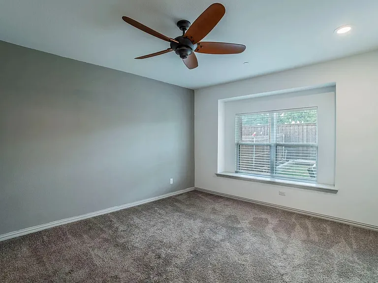 1278 Lamar Dr — Photo 10