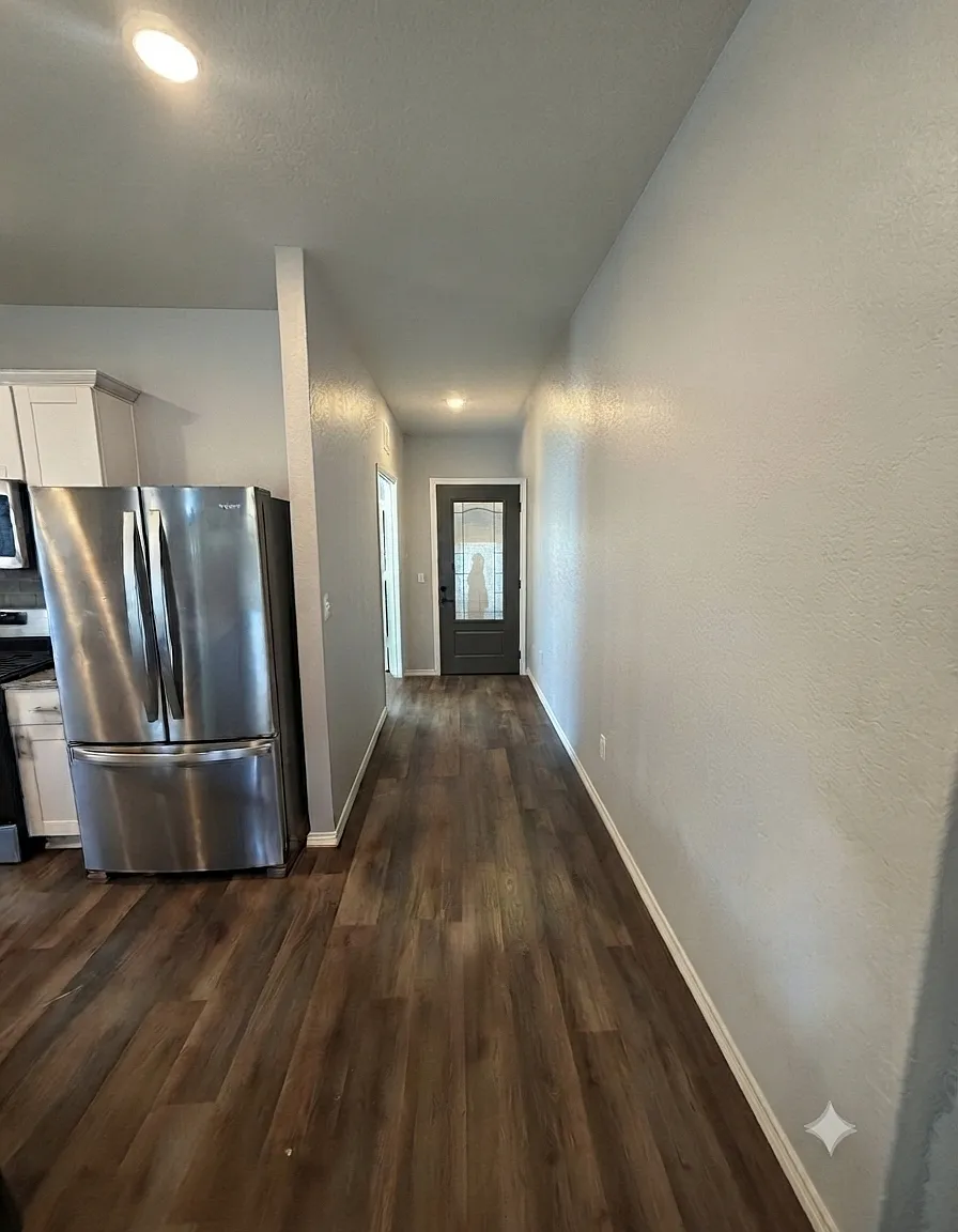 4 bed, 1682 sqft, $1,795 — Photo 2