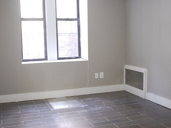 4th image of 79 Saint Nicholas Pl APT 3C