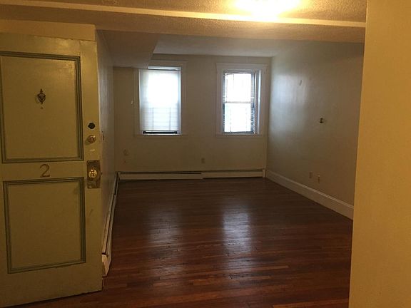 2nd image of 183 Chestnut Hill Ave