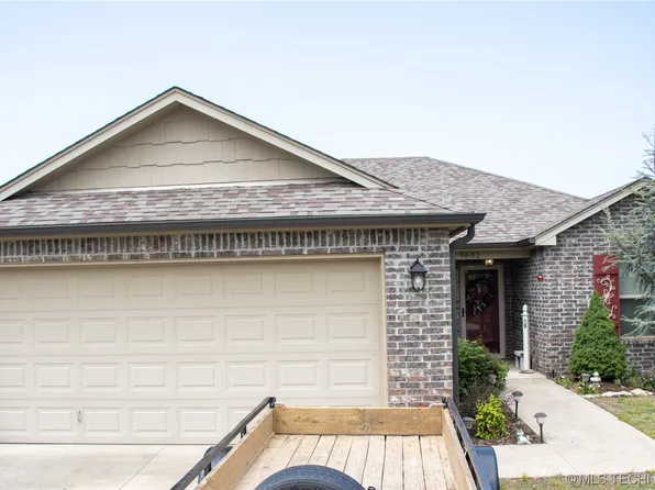 9602 N Osage Dr, Sperry, OK 74073