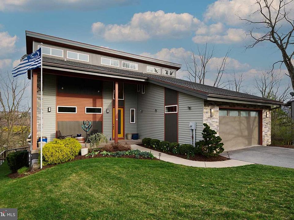 1st image of 646 Royal Cir