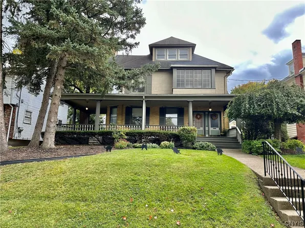 316 Highland Ave, Syracuse, NY 13203