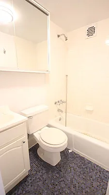 Rented by Keyah Enterprises | media 22