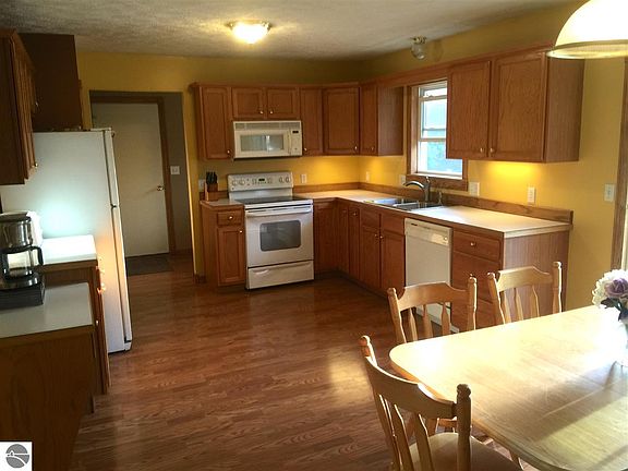 2nd image of 1304 Blackford Blvd