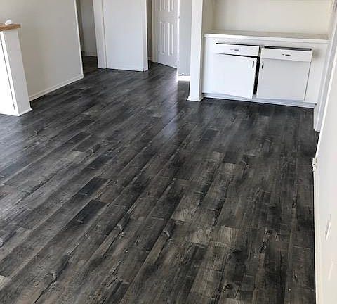 2nd image of 8601 Balboa Blvd APT 35