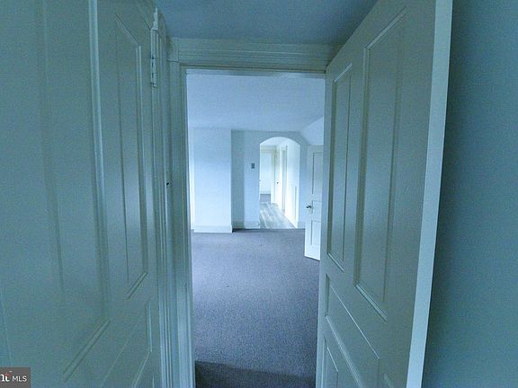 4th image of 234 Stuart Ave Floor 3