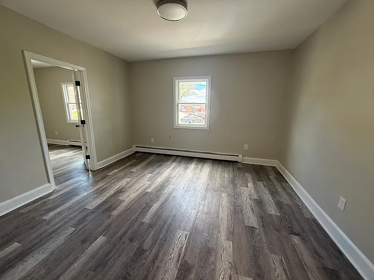 15 Oakes Ave #2 — Photo 9