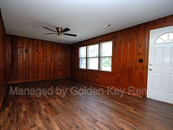 2nd image of 206 S Spence Ave