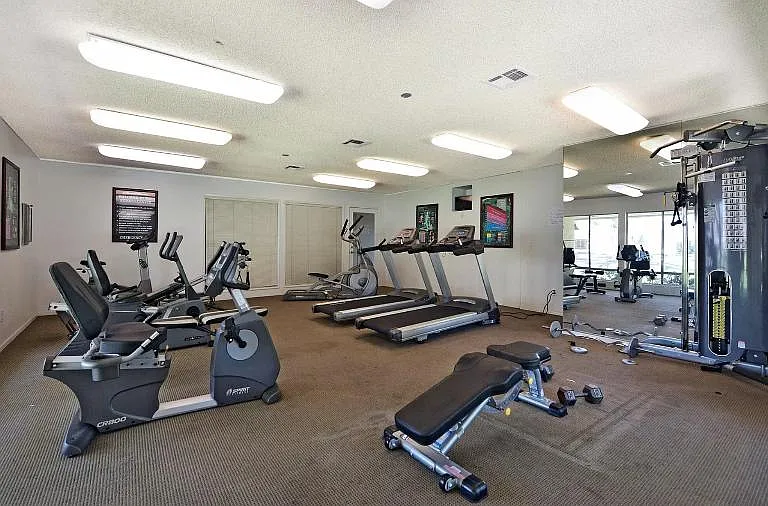 432 Edgehill Ln #20 — Photo 23