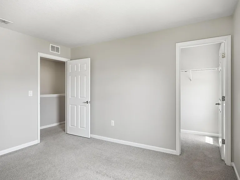 64 Foxhall Ln — Photo 23