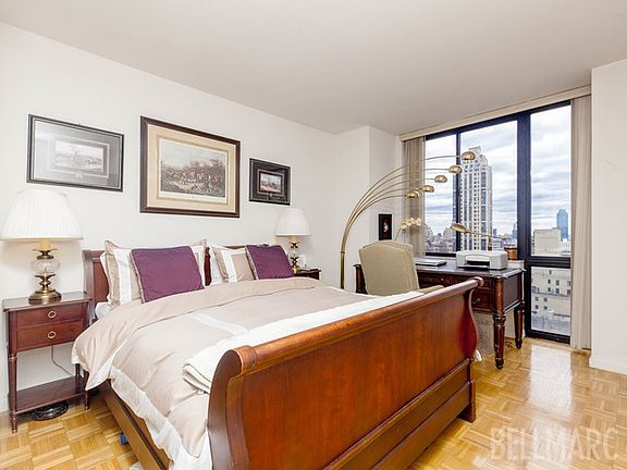 5th image of 255 E 49th St APT 19D