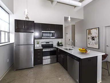 Terminal 21 - 2BR