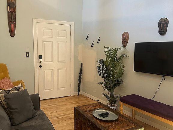 4th image of 119 Carrie Johnson Way #2