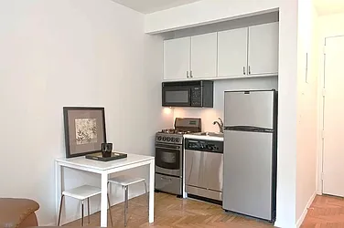 Rented by City Connections Realty