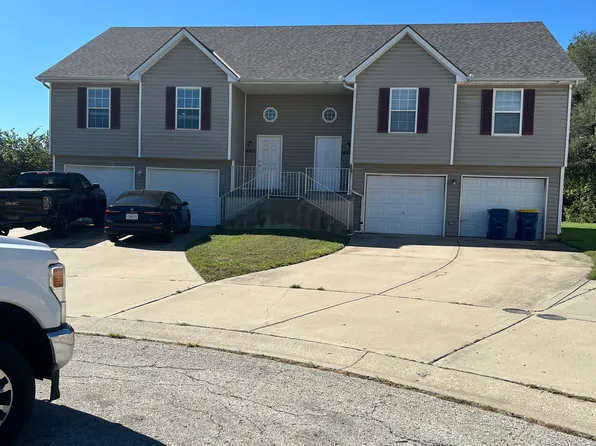 14914 Kelly Dr, Smithville, MO 64089