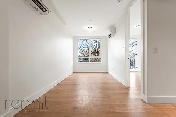 Rented by Rennit Inc. | media 28